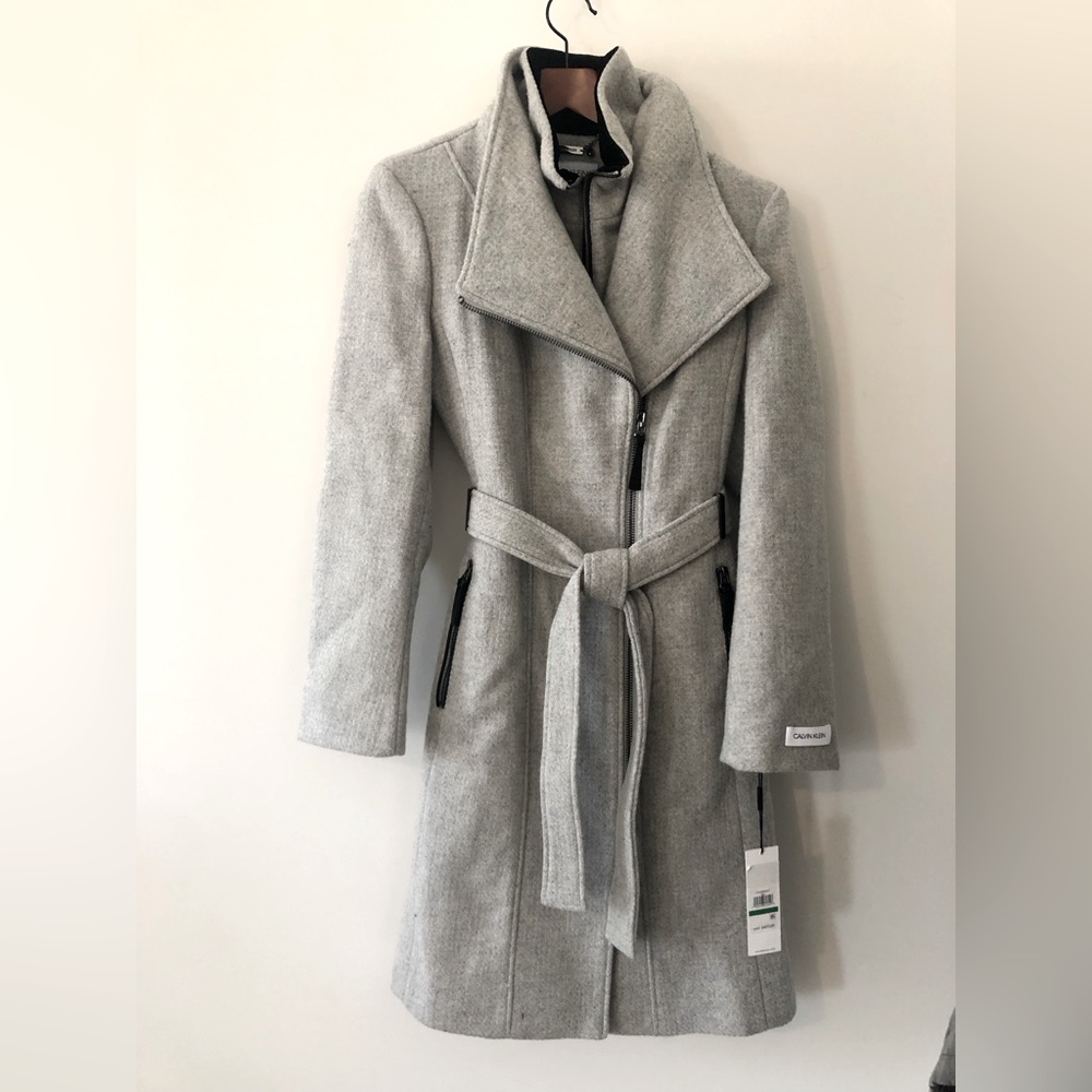 Calvin Klein long wool coat, velvet collar, NWT
